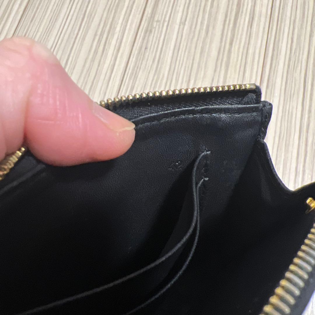 PRADA ケース　フラグメントケース