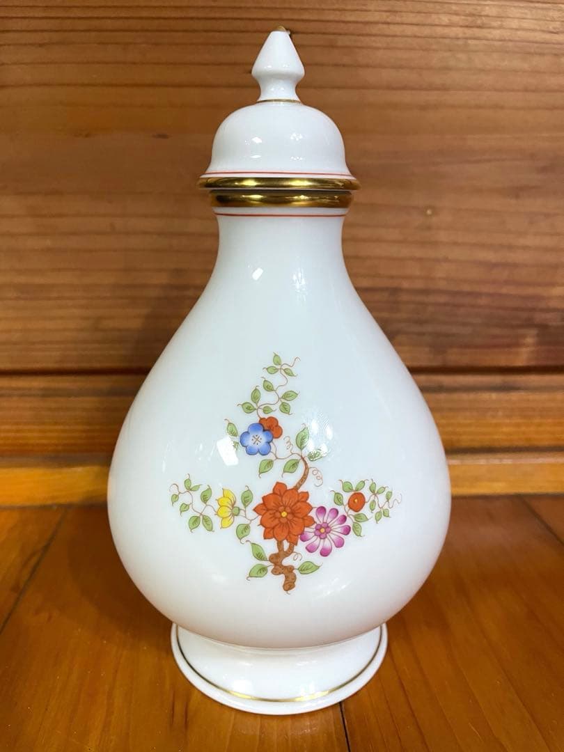 ☆ちゃと☆アウガルテン シロノワズリ Handpainted 貴重