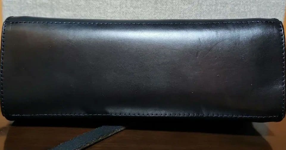 LONA ロナ ネイビー ハーフムーン ショルダーバッグ 本革 牛革