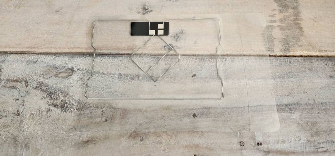 【値下げ12/16まで】トヨタ 純正 ナビ アンテナ新品付セット ハイエース