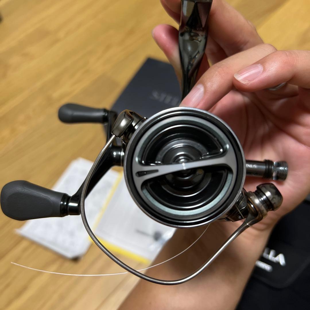 （良品）SHIMANO 22 ステラ C3000SDHHG