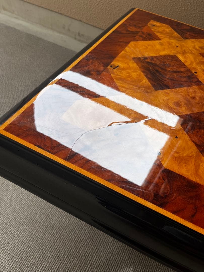 アンティーク　テーブル　渋い代物‼️