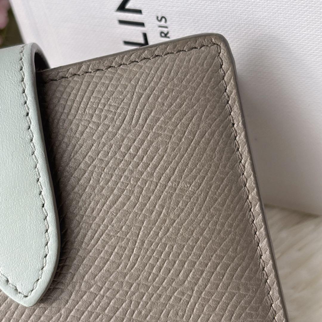 美品✨️CELINE 二つ折り財布 スモールストラップウォレット グレージュ 水色
