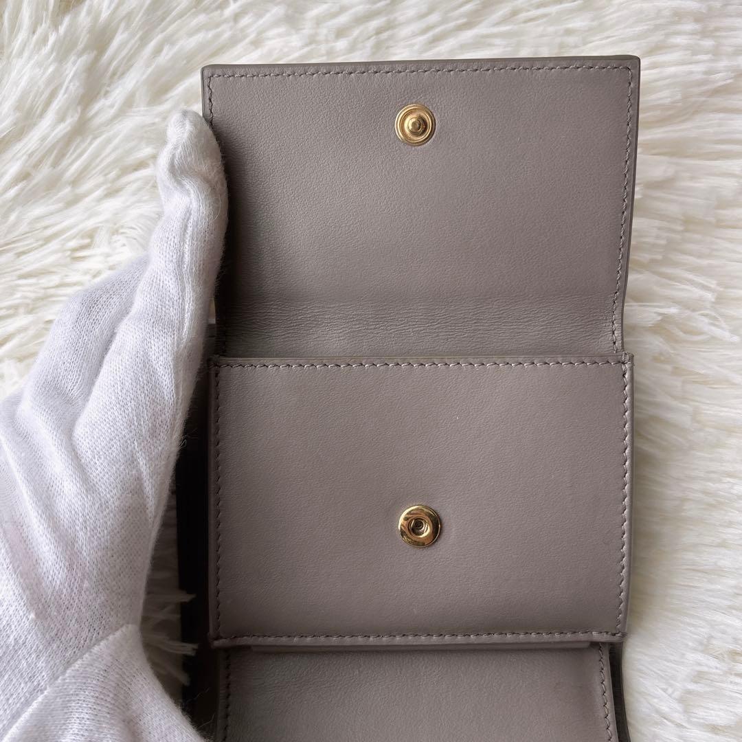 美品✨️CELINE 二つ折り財布 スモールストラップウォレット グレージュ 水色