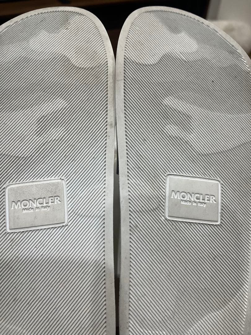 モンクレール スライドサンダル シャワーサンダル　箱付き