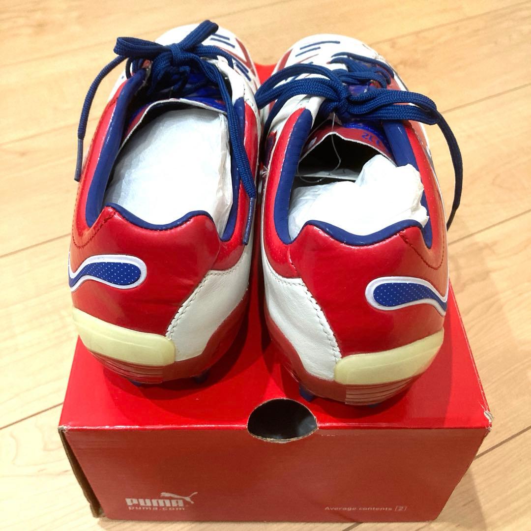 山田大記　ジュビロ磐田　サイン入りスパイク　2012年