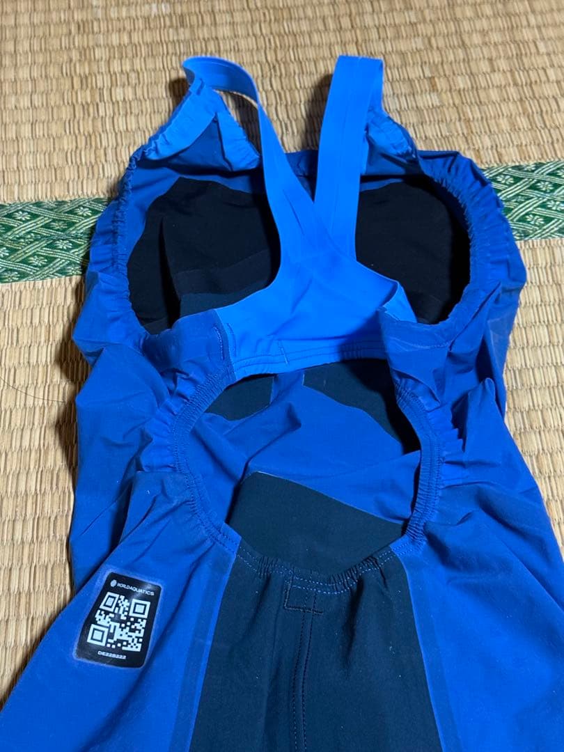 試着のみ　最新　アリーナ　高速水着　競泳水着　アクアフォースストームCP S