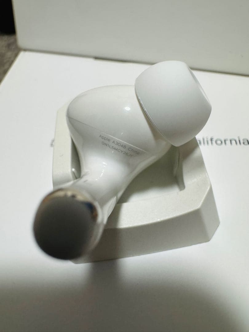 AirPods Pro 2 左イヤホン USB-C イヤホン　左側　L側　78