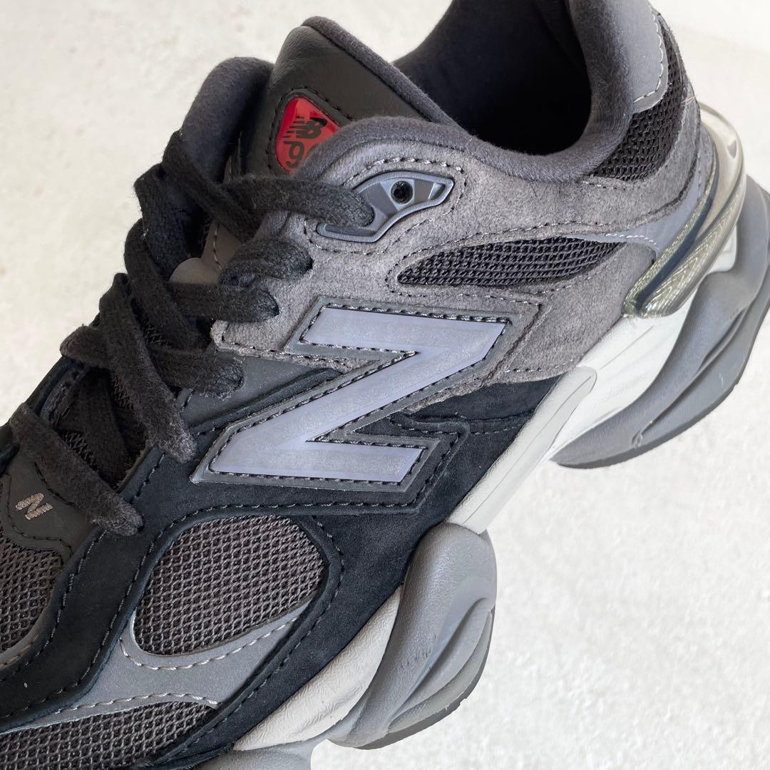 【美品】New Balance ニューバランスU9060BLK 24cm 黒