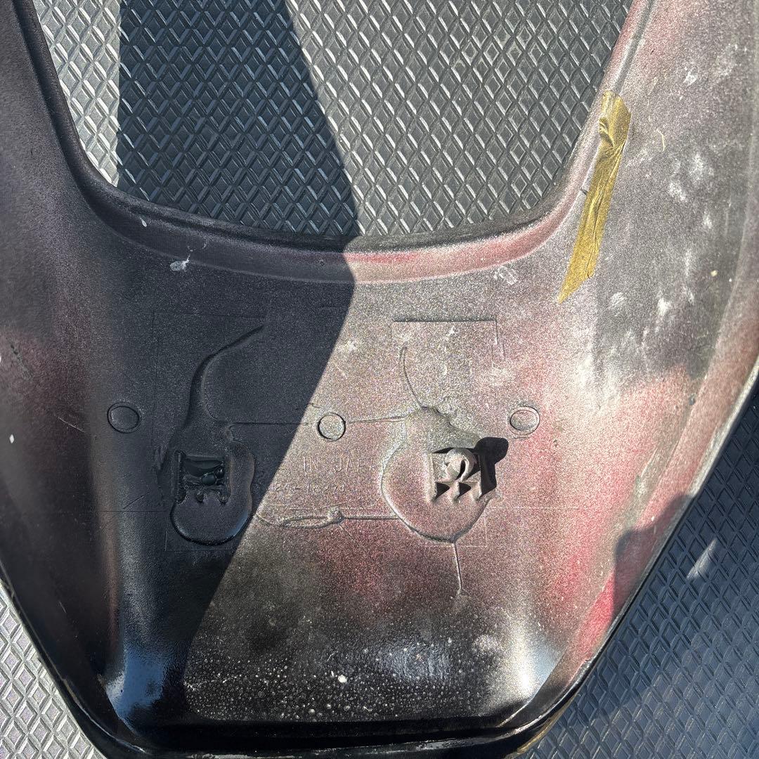 y*u様 ゼファー400純正タンク　テールカウル