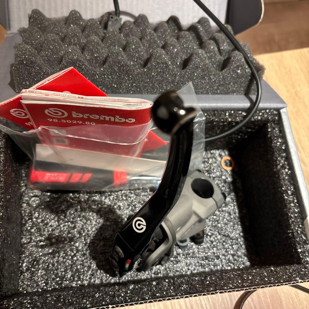 h*o様 brembo 17RCS corsacorta