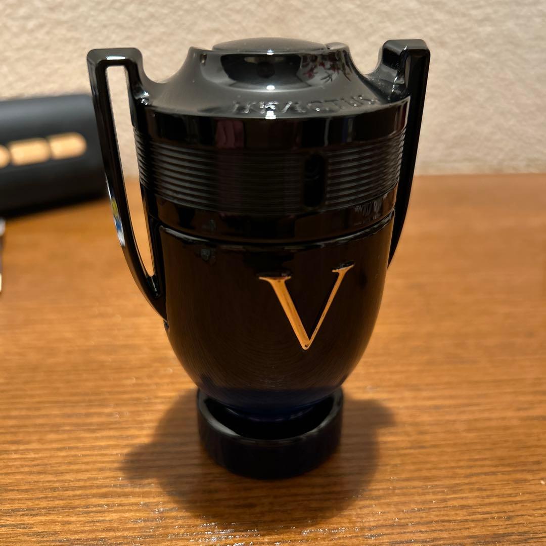 パコラバンヌ　インヴィクタス　エリクサー