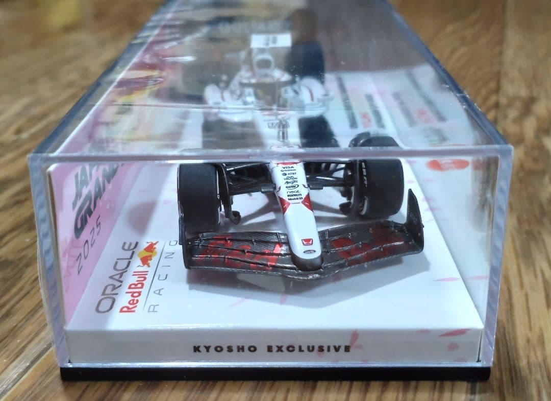 MINICHAMPS 1/43 2025日本GP レッドブル RB21 角田裕毅