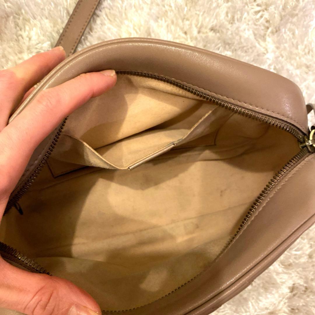 GUCCI グッチ GGマーモント スモールショルダーバッグ