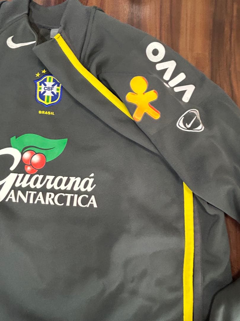 超貴重‼️ブラジル代表•選手実使用品•トレーニングウエア・濃いグレー