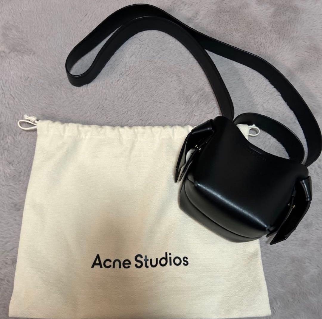 b*n様 Acne Studios 黒 レザー ショルダーバッグ 保存袋付き