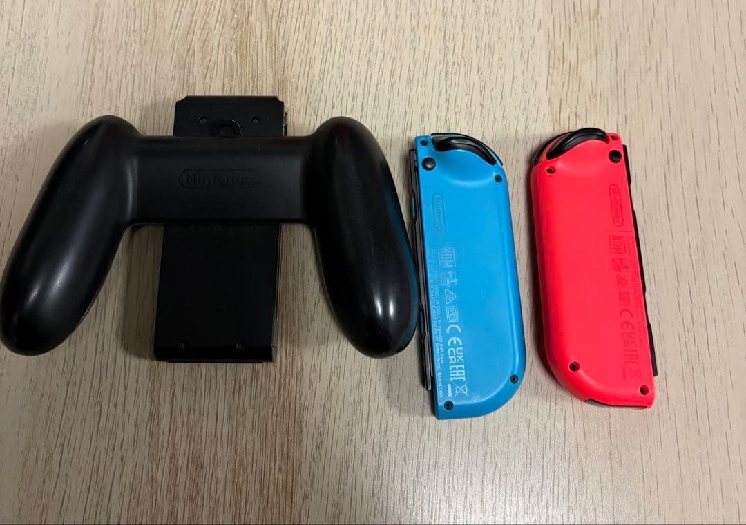 Nintendo Switch 本体 付属品・ジョイコン付き