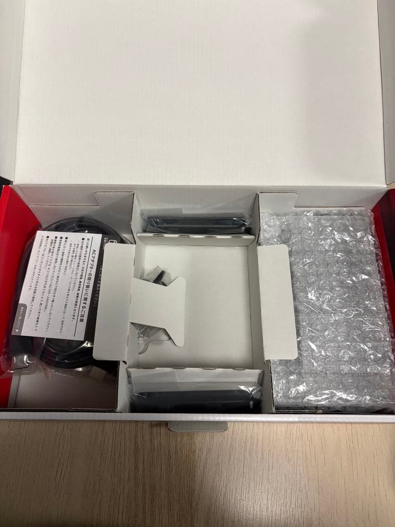 Nintendo Switch 本体 付属品・ジョイコン付き