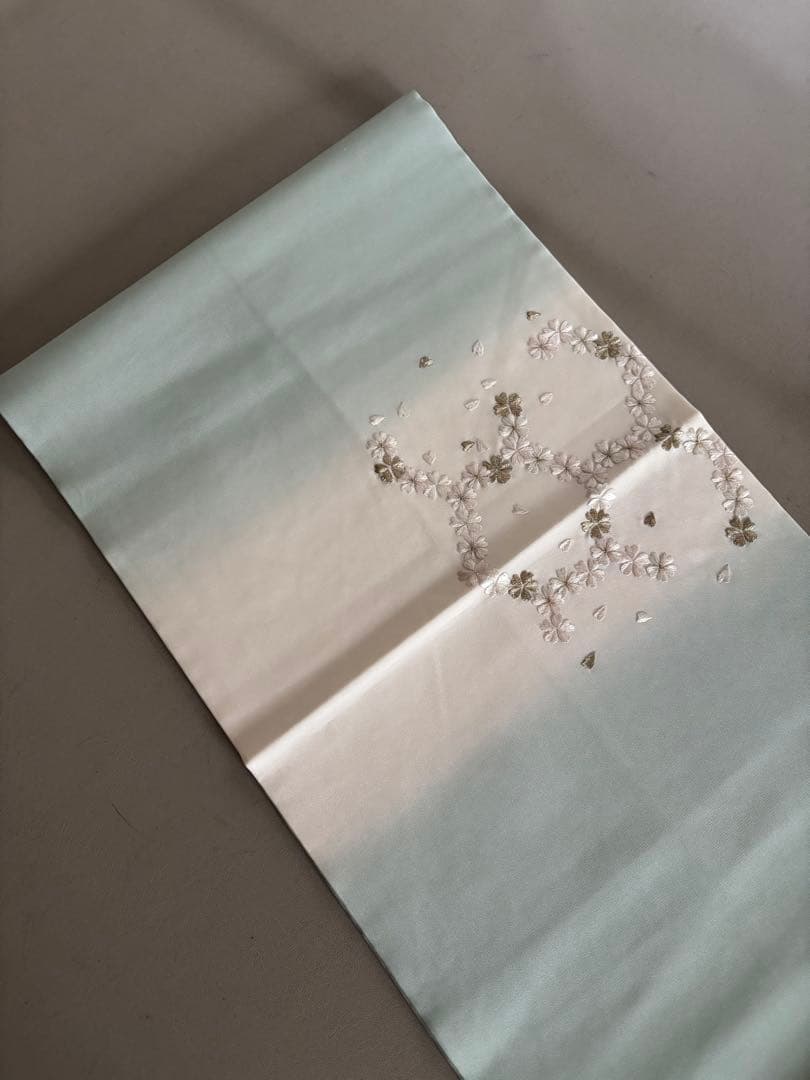 正絹 塩瀬地 暈し染め 刺繍 桜 六角文様 九寸名古屋帯
