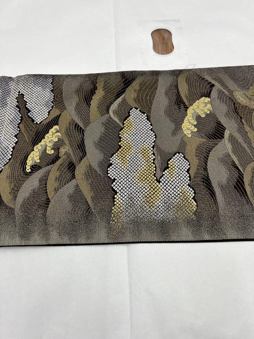 正絹　6通袋帯　荒波　鹿の子織り出し