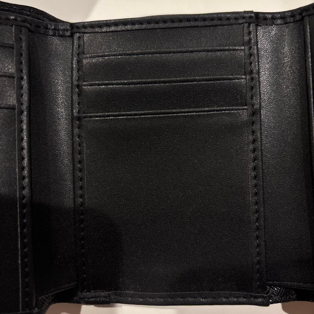 【極美品】 ヴィヴィアン・ウエストウッド 三つ折財布 がま口 ブラック