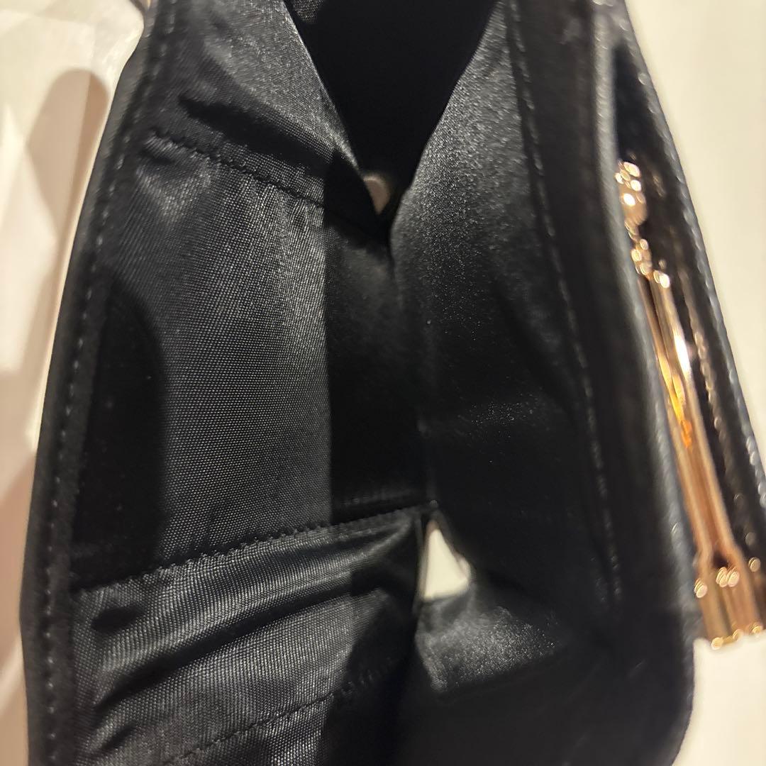 【極美品】 ヴィヴィアン・ウエストウッド 三つ折財布 がま口 ブラック