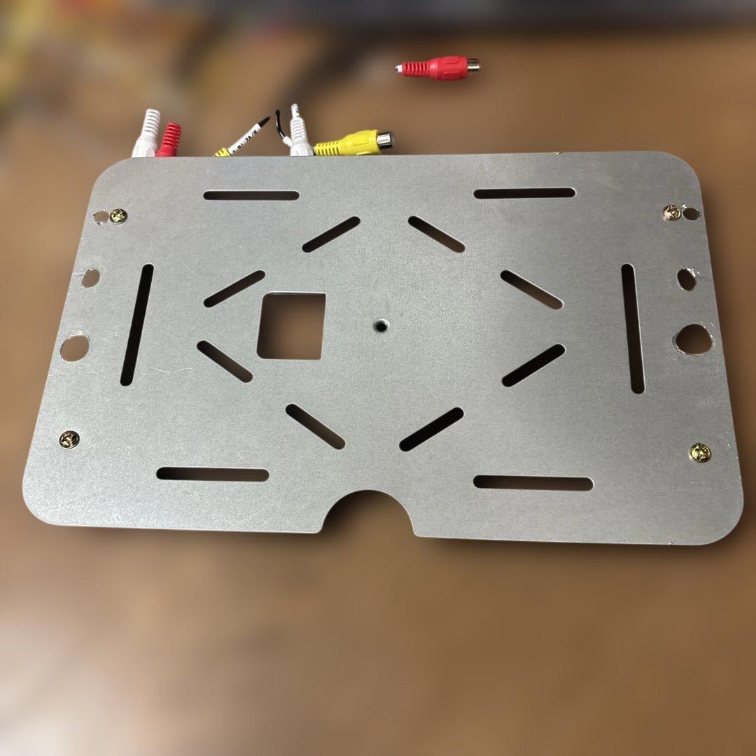 XTRONS フリップダウンモニター ブラック　CM136HDS