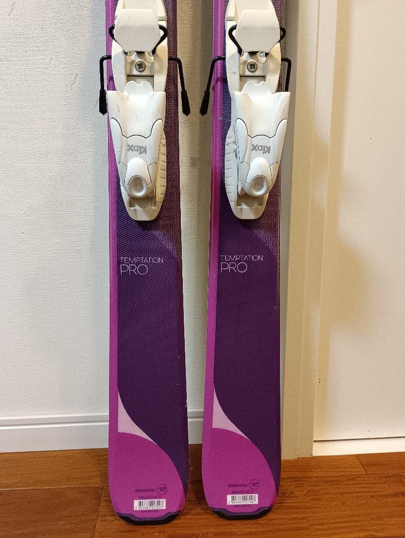 ロシニョール キッズ TEMPTATION PRO 140cm LOOK