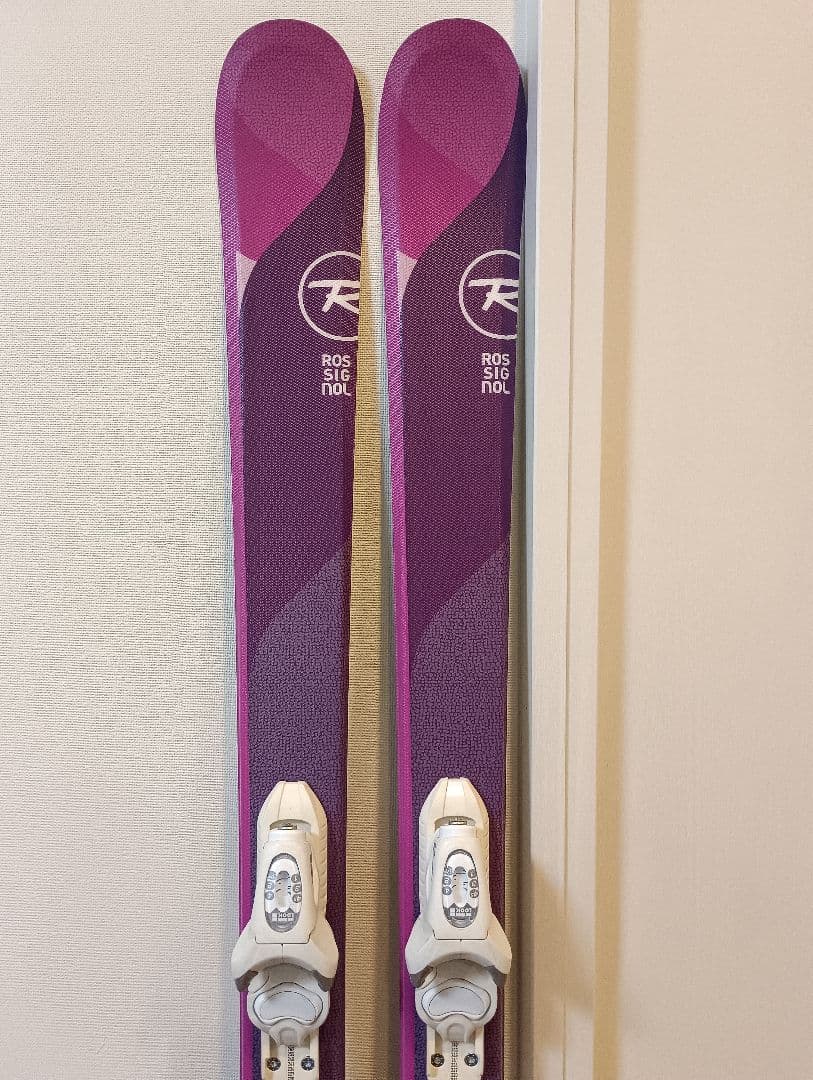 ロシニョール キッズ TEMPTATION PRO 140cm LOOK