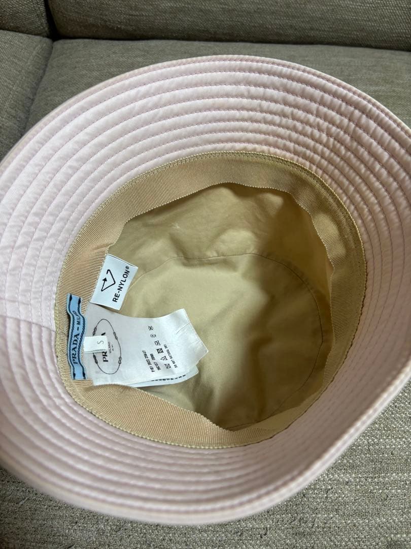 PRADA ピンク バケットハット Sサイズ