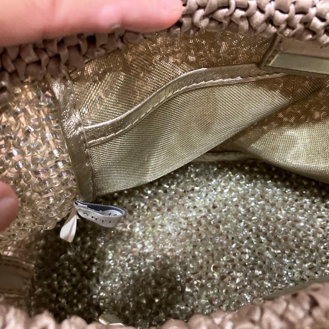 アンテプリマ　シルバー ビーズ パーティーバッグ