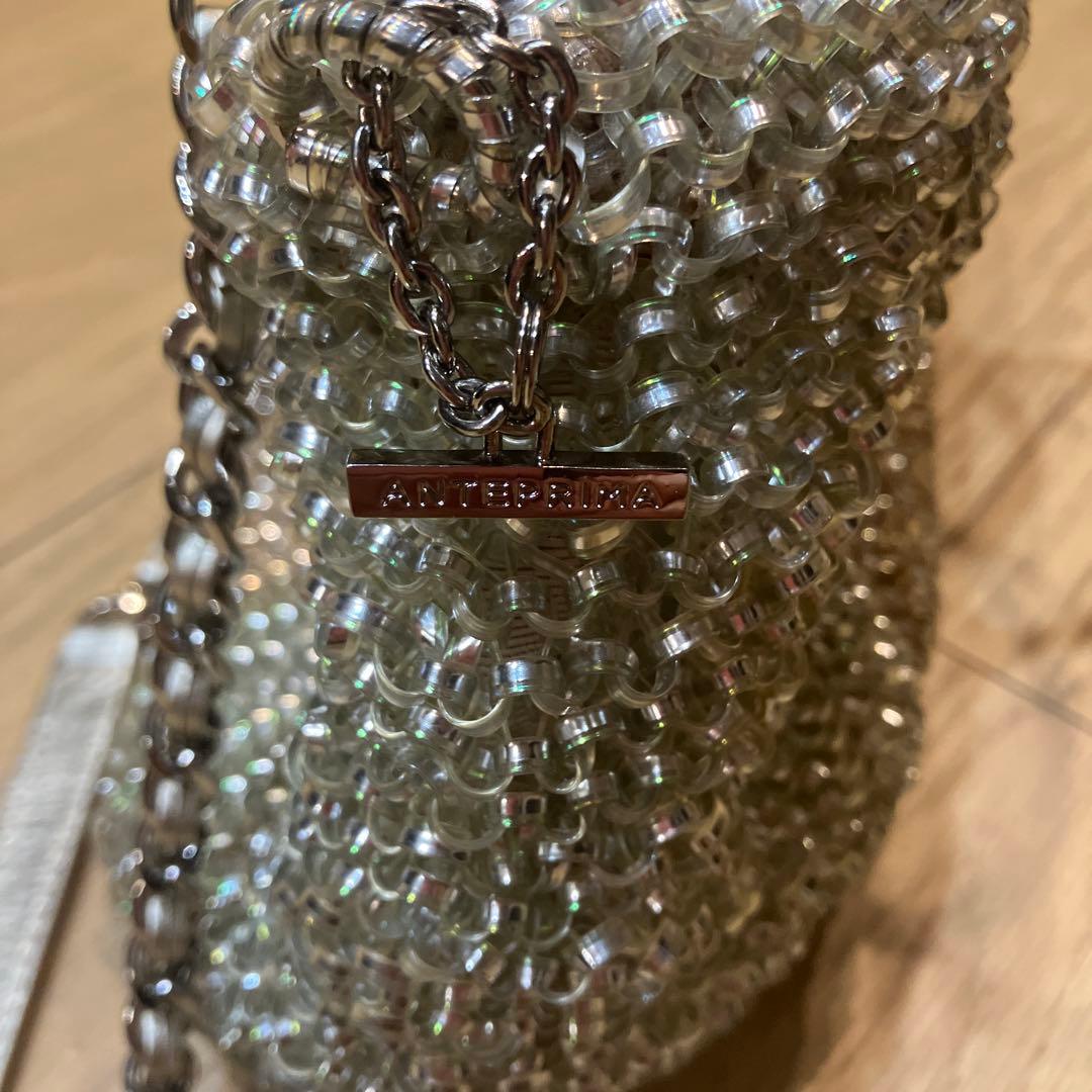 アンテプリマ　シルバー ビーズ パーティーバッグ