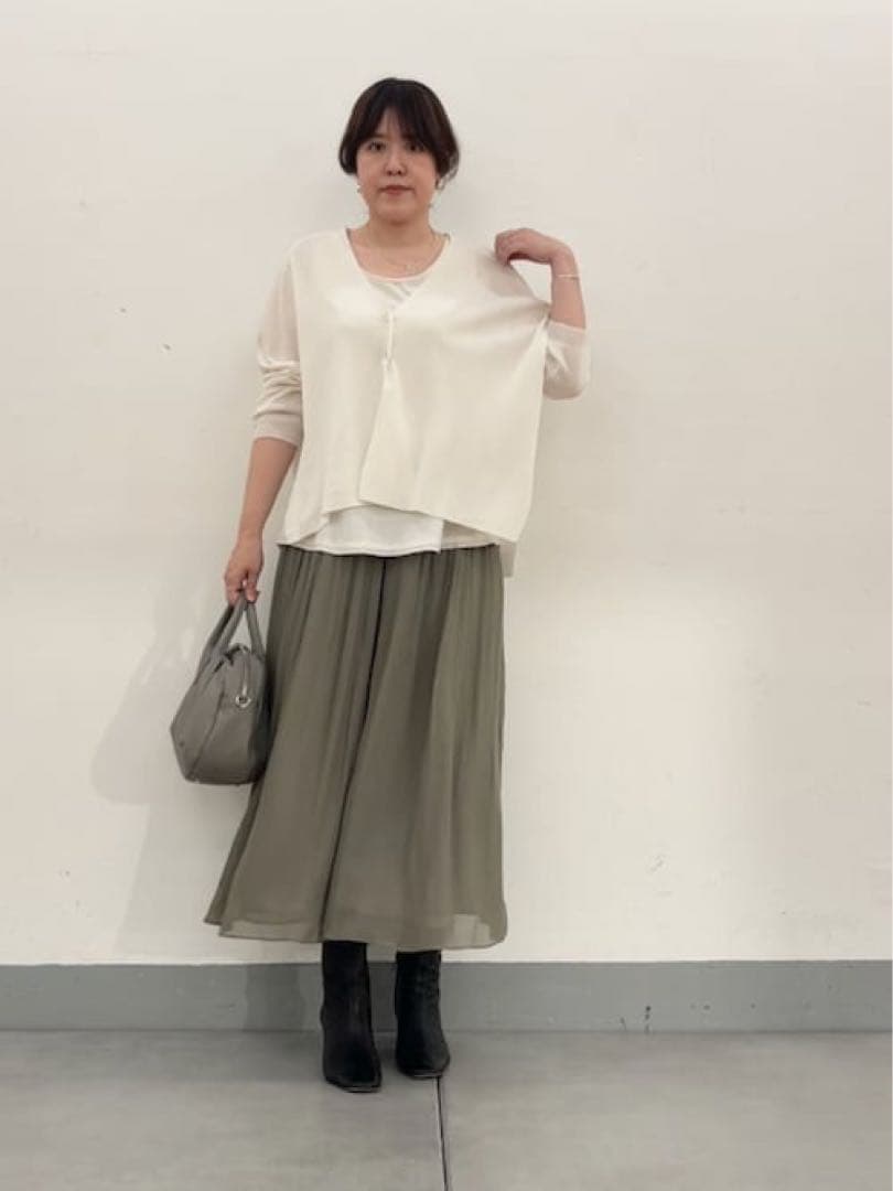 【新品タグ付】ビアズリー シワシフォンギャザーパンツ カーキ