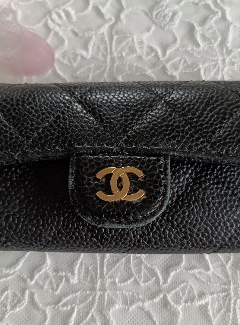CHANEL　シャネル　マトラッセ キャビアスキン　キーケース
