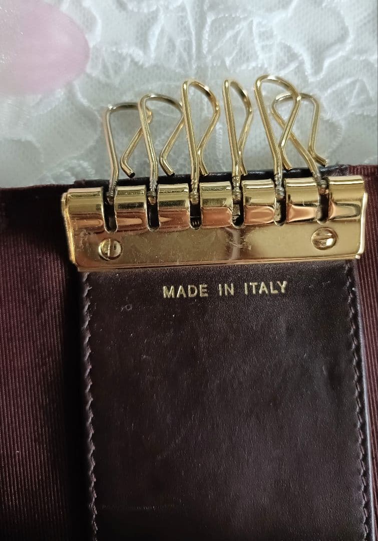 CHANEL　シャネル　マトラッセ キャビアスキン　キーケース