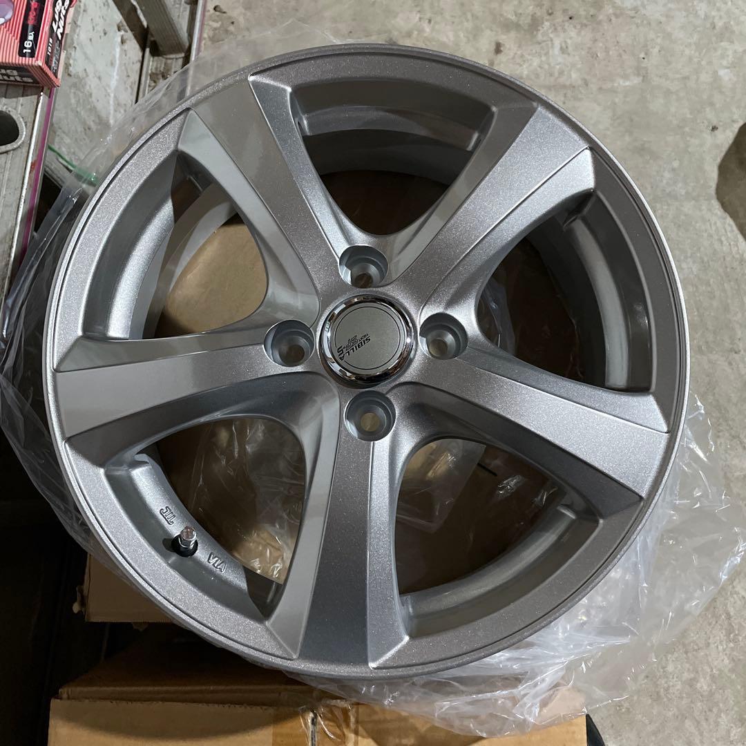 15インチ ホイール　5.5J 4穴　pcd100