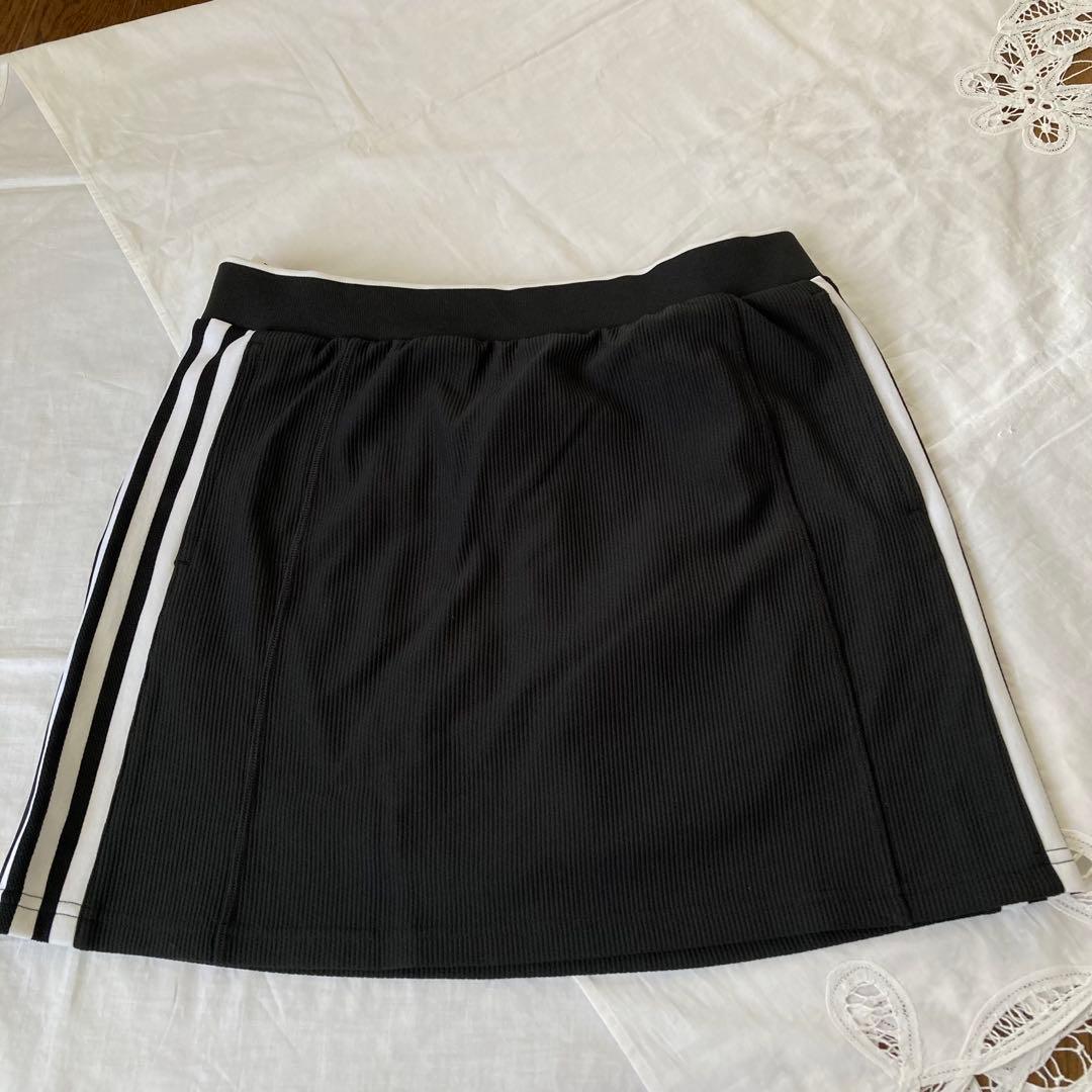 新品adidas アディダス　レディース　ジャケット　スカート セットアップＬ