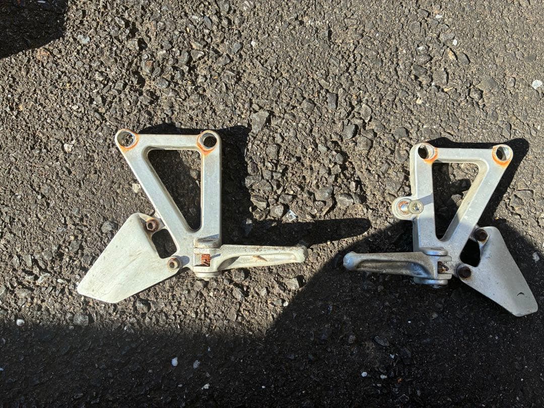 Ducati 400ss カウル他、純正ジャンクパーツ