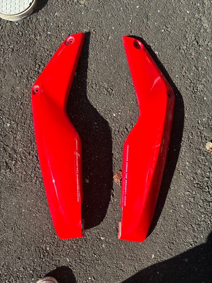 Ducati 400ss カウル他、純正ジャンクパーツ