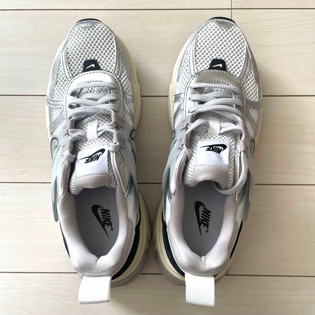 NIKE V2K RUN 【24cm 】