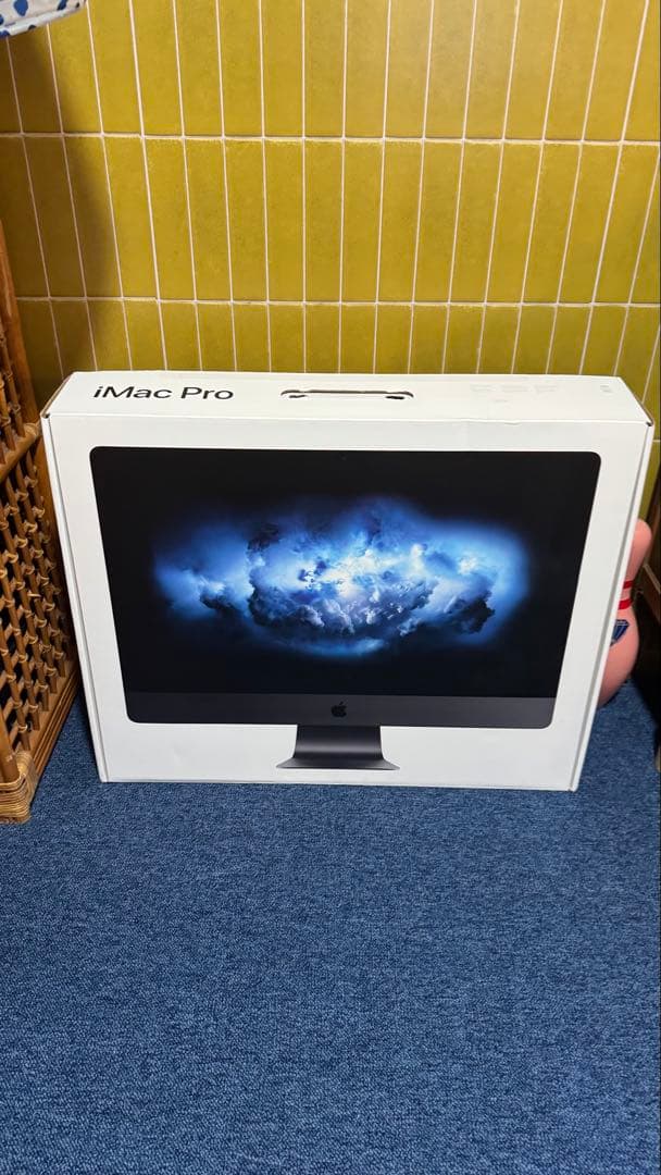 iMac Pro （2017）　14コアメモリ128GB HDD1T 27インチ