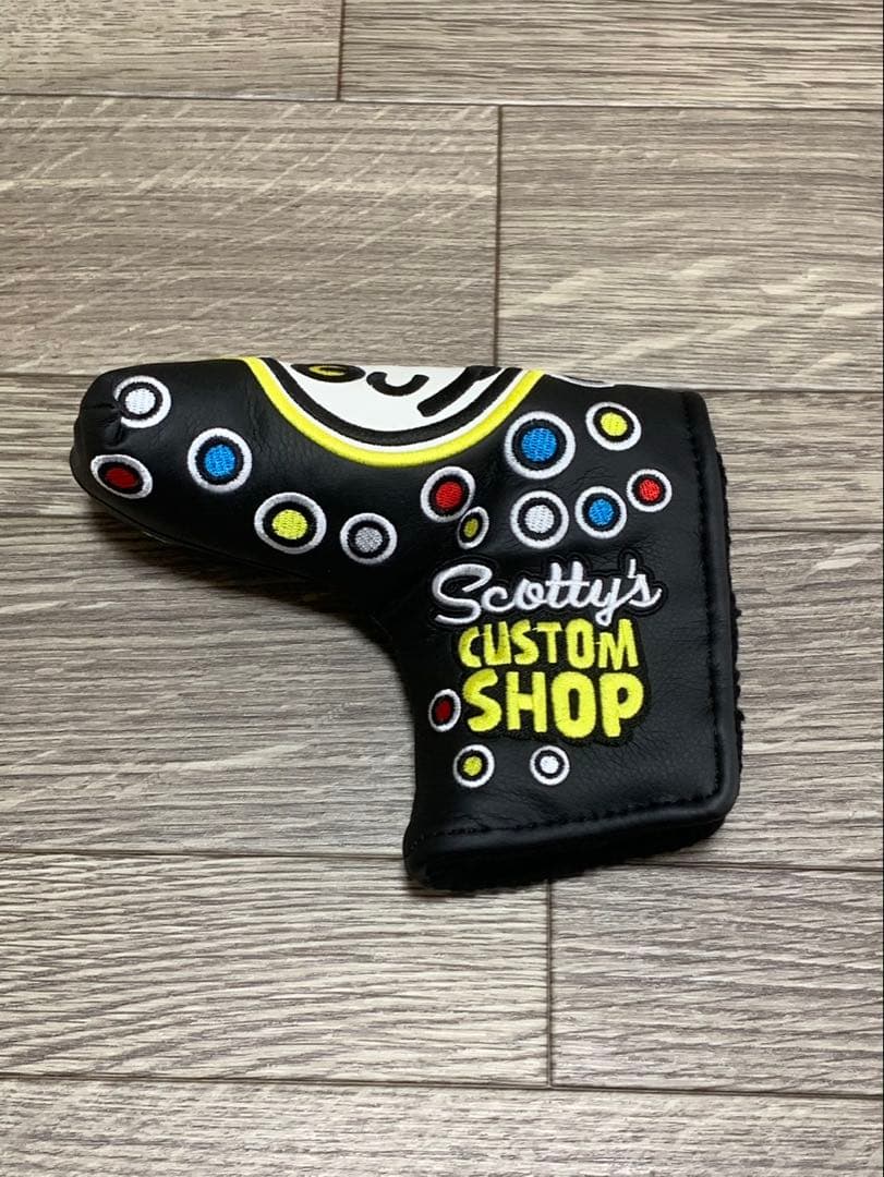 スタンド式キャディバック　人気のブラック！ご購入の方にパターカバープレゼント付