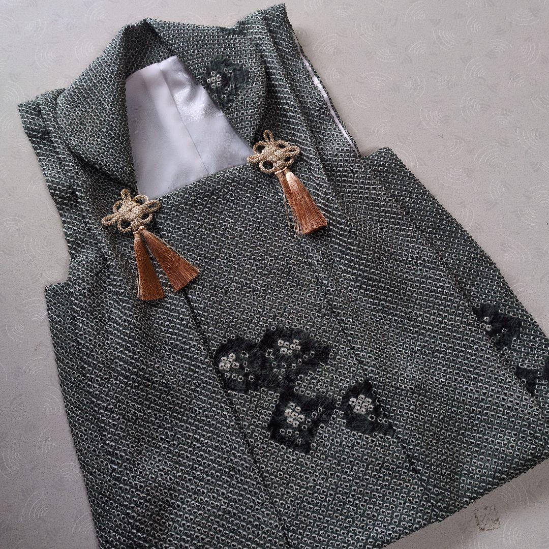 七五三３歳正絹総絞り手縫いの被布（モス・グリーン）中綿無し