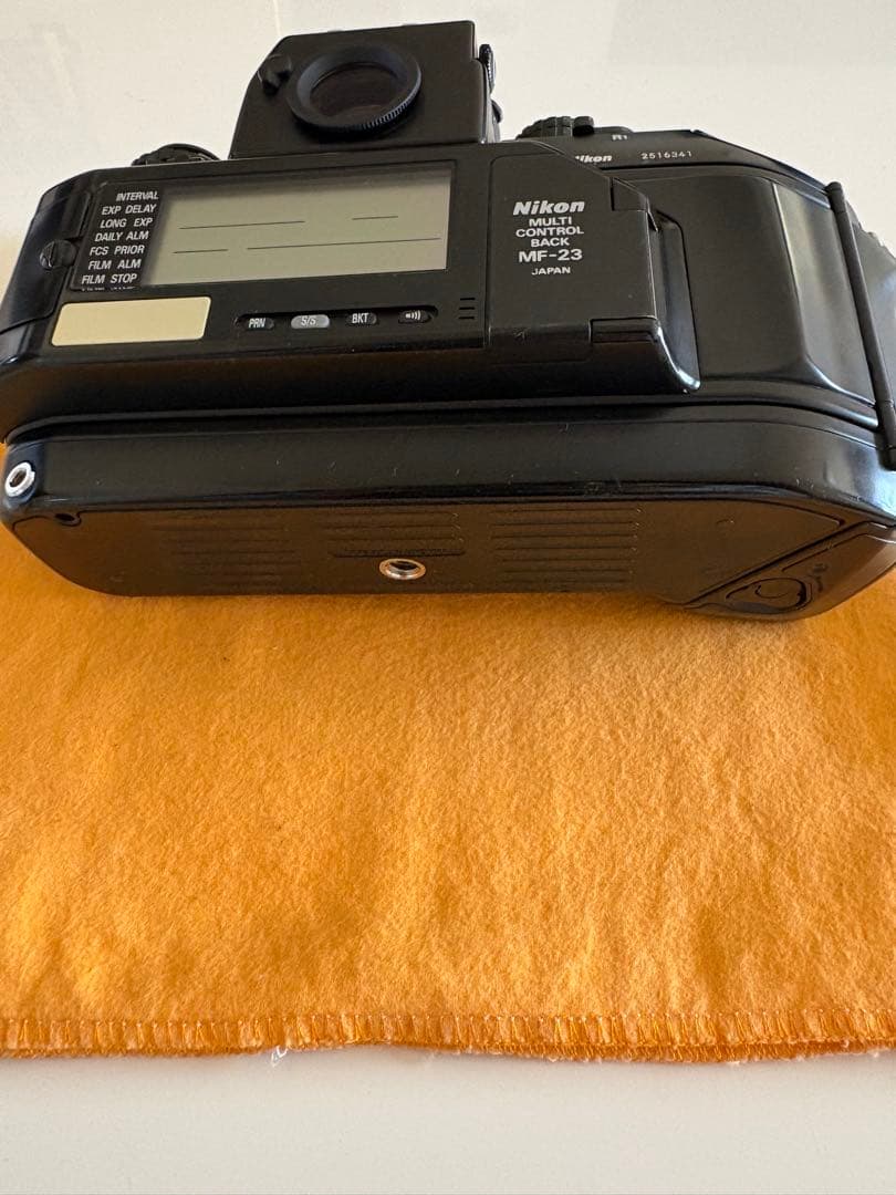 Nikon F4 一眼レフカメラ