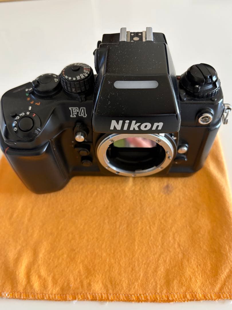 Nikon F4 一眼レフカメラ