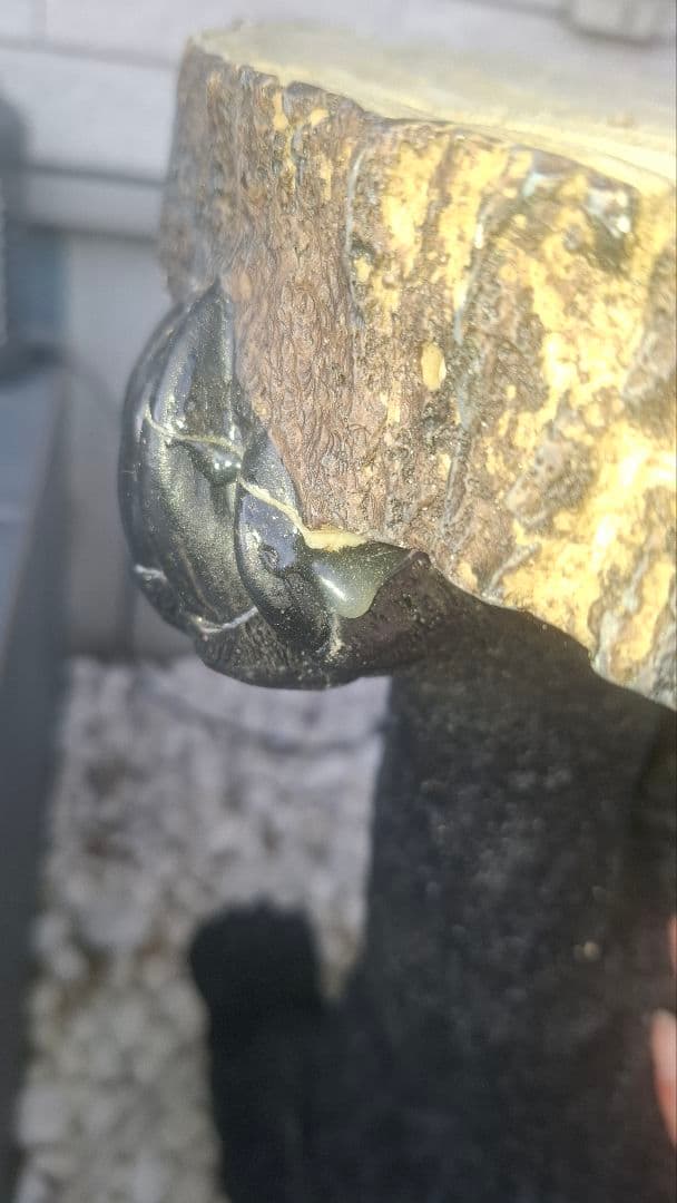 KARE　クマの形のサイドテーブル