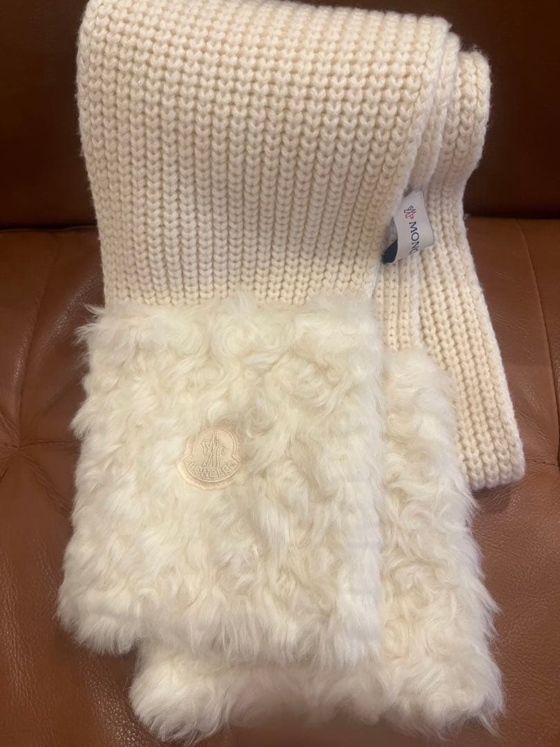 【美品】モンクレール　マフラー　ホワイト