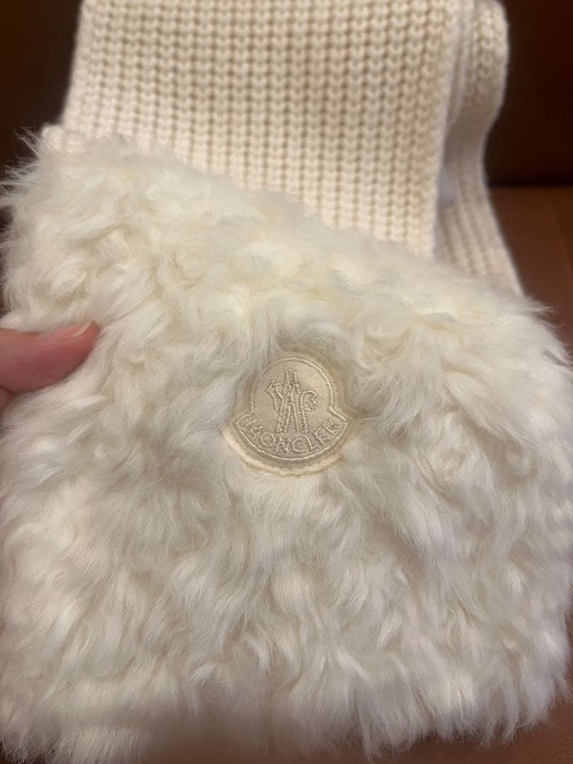 【美品】モンクレール　マフラー　ホワイト