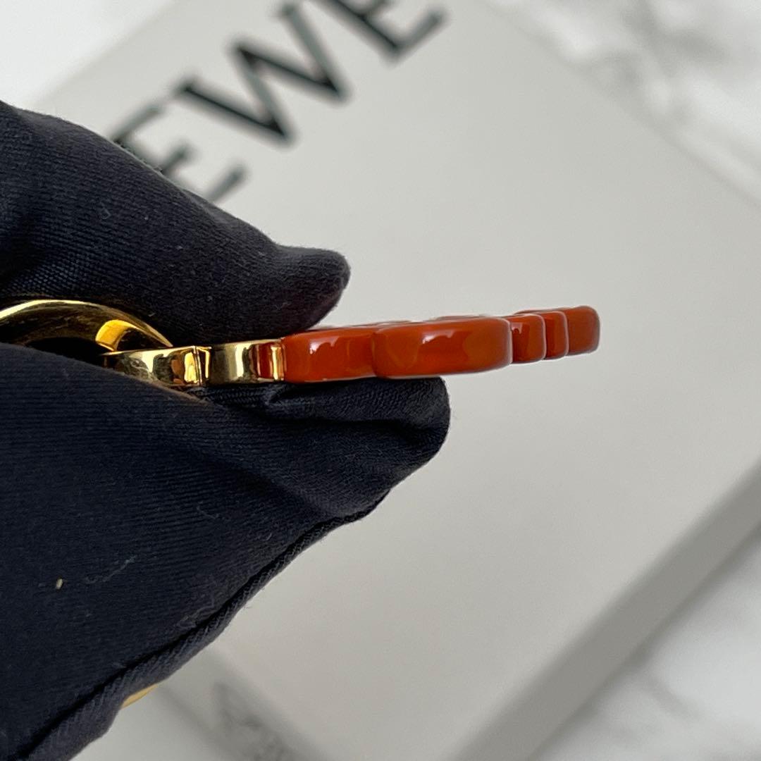 ロエベ アナグラム チャーム ゴールド/スタースカイ LOEWE