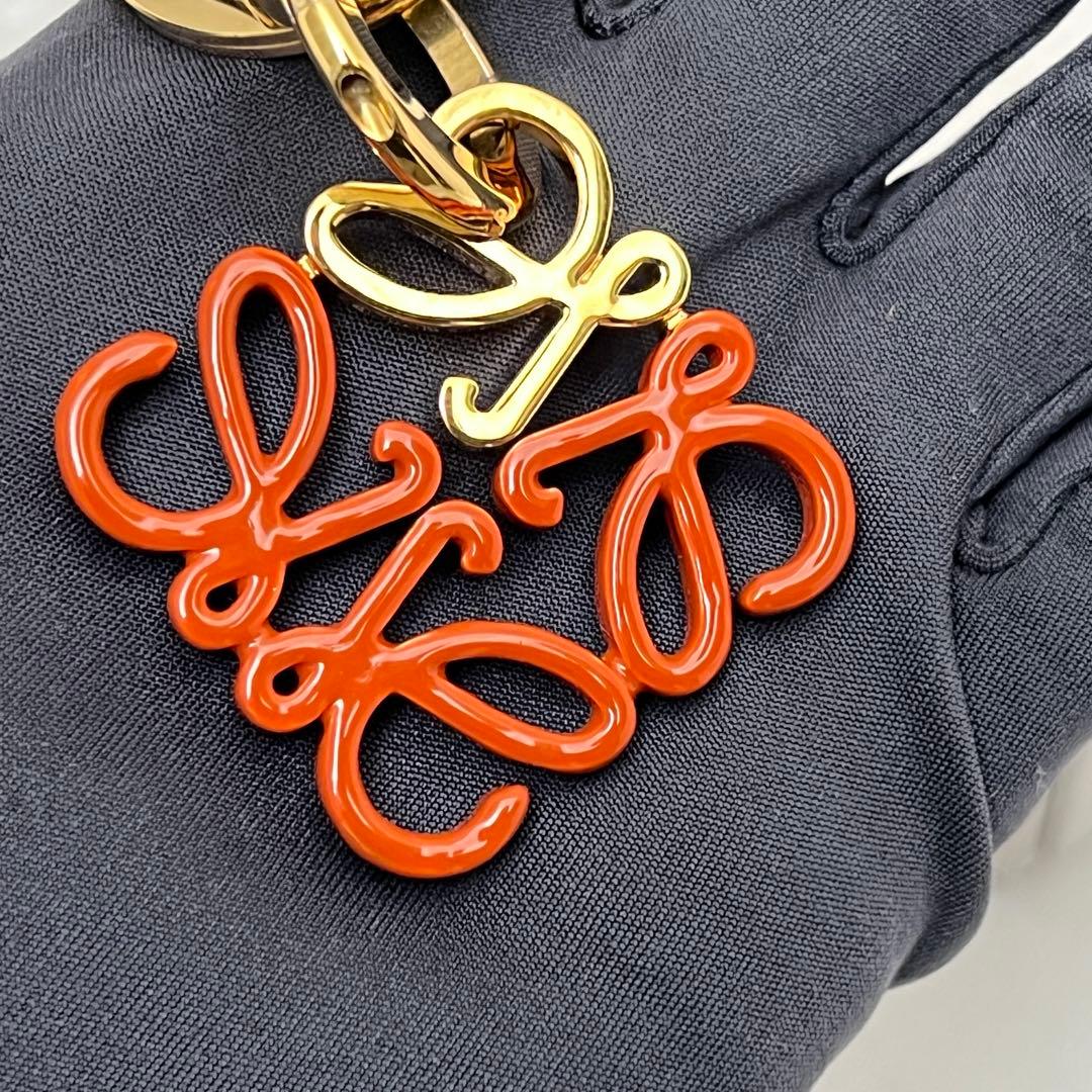 ロエベ アナグラム チャーム ゴールド/スタースカイ LOEWE